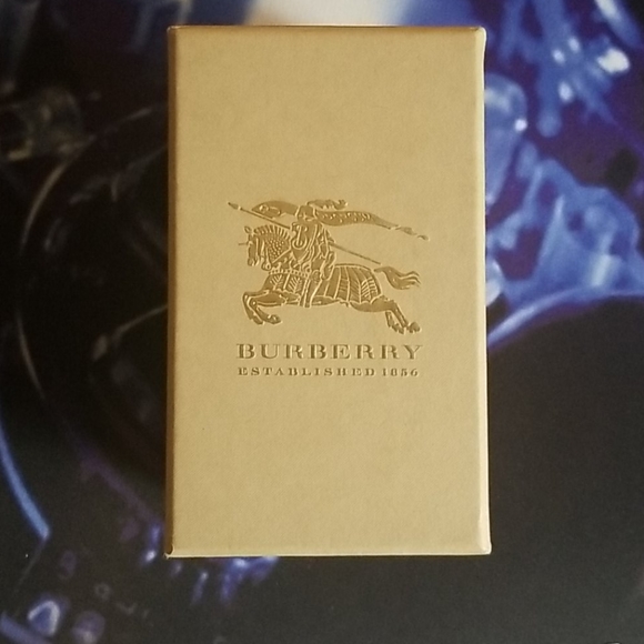 Burberry starfish bag chain. - Picture 4 of 7